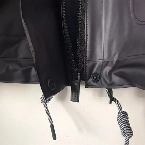 Hunter Original Hero Vinyl Waterproof Cropped Smock Navy Women’s SZ L NWT $180 - Picture 10 of 13